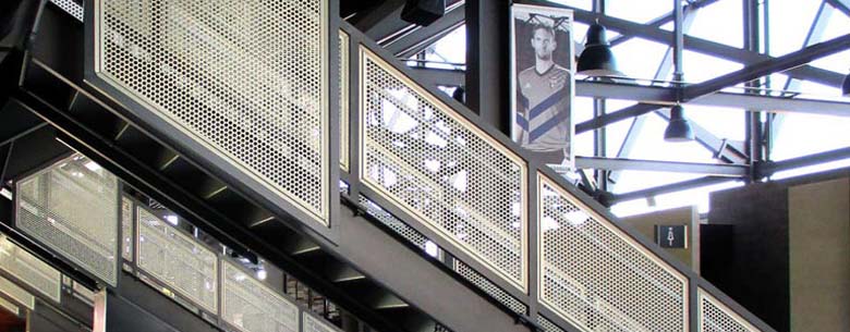 Protections de panneaux de cage d'escalier