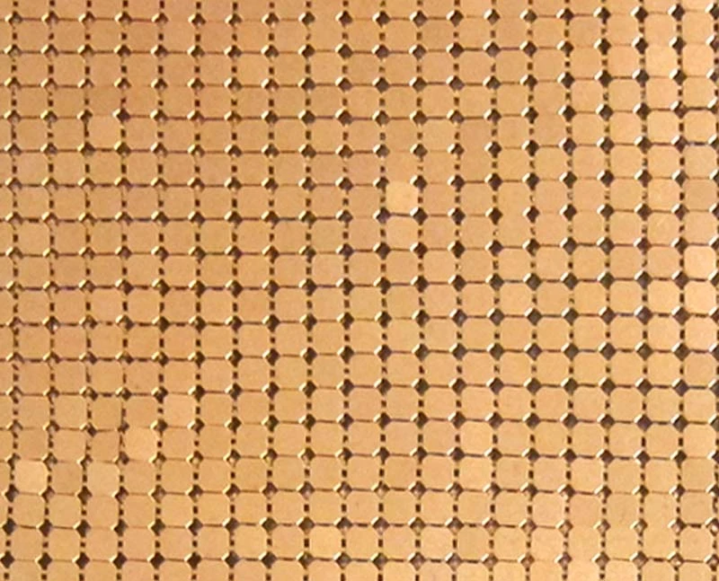 Tissu &agrave; paillettes m&eacute;talliques